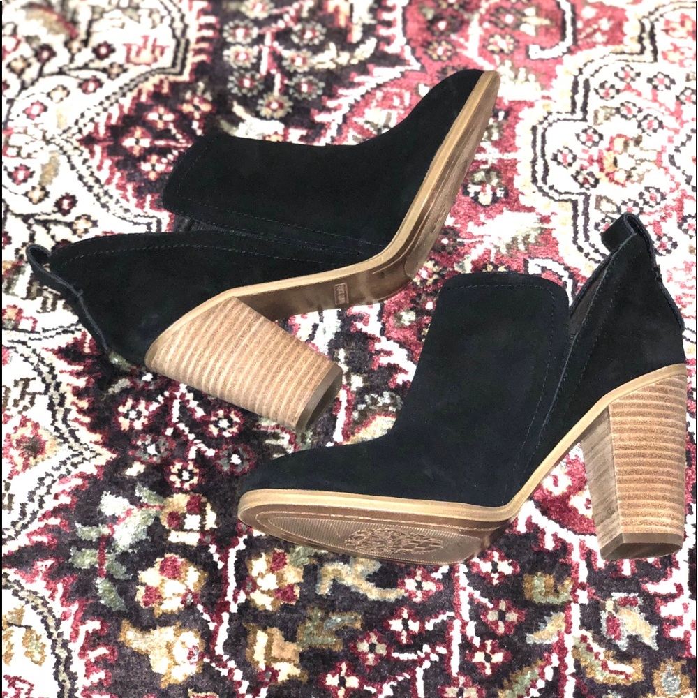 Vince Camuto Francia Bootie